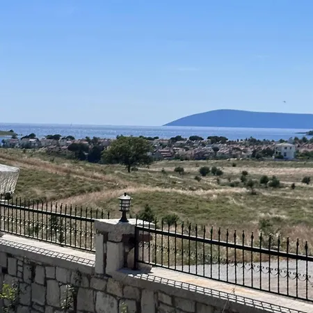 Kataraktis Villa